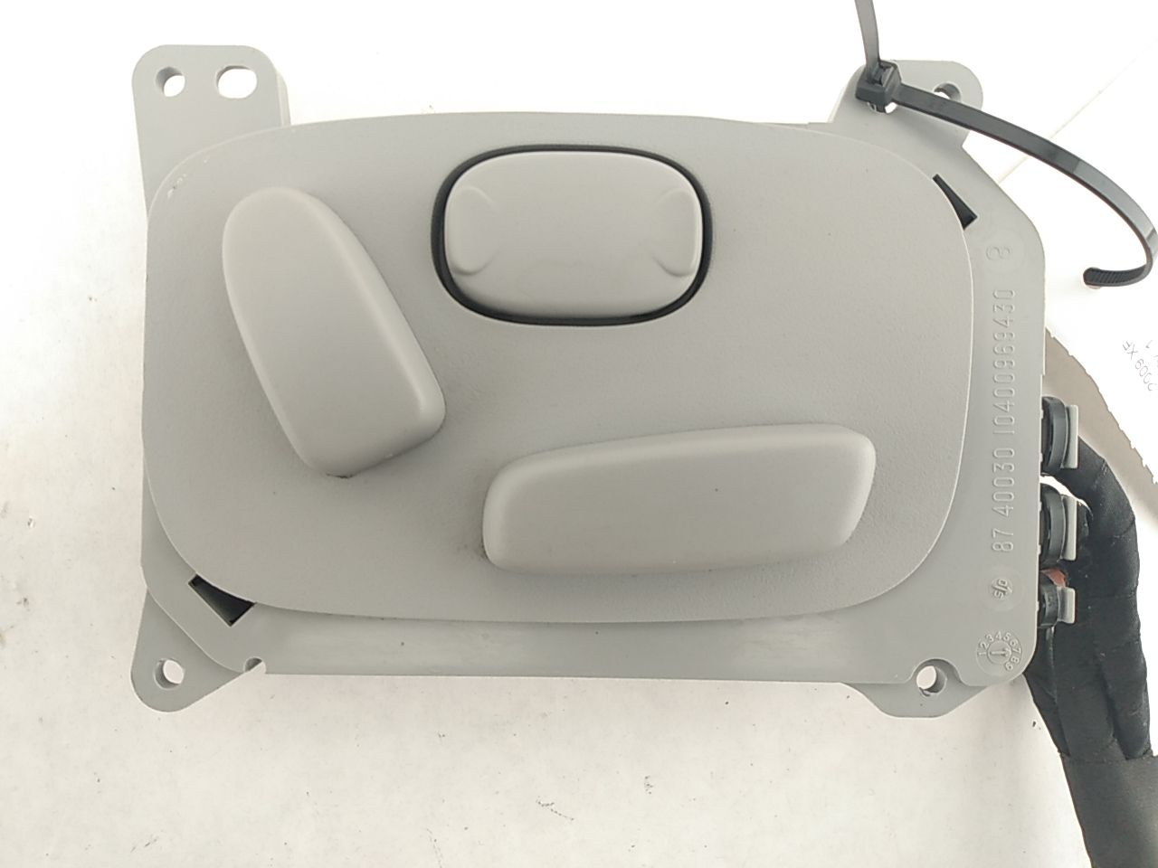 Jaguar XF Front Right Seat Controls