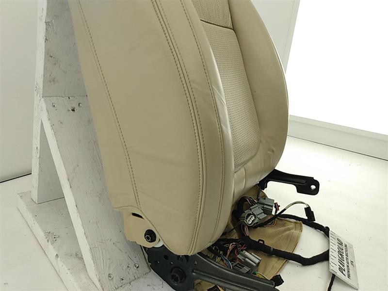 Jaguar XF Right Front Seat Top Section