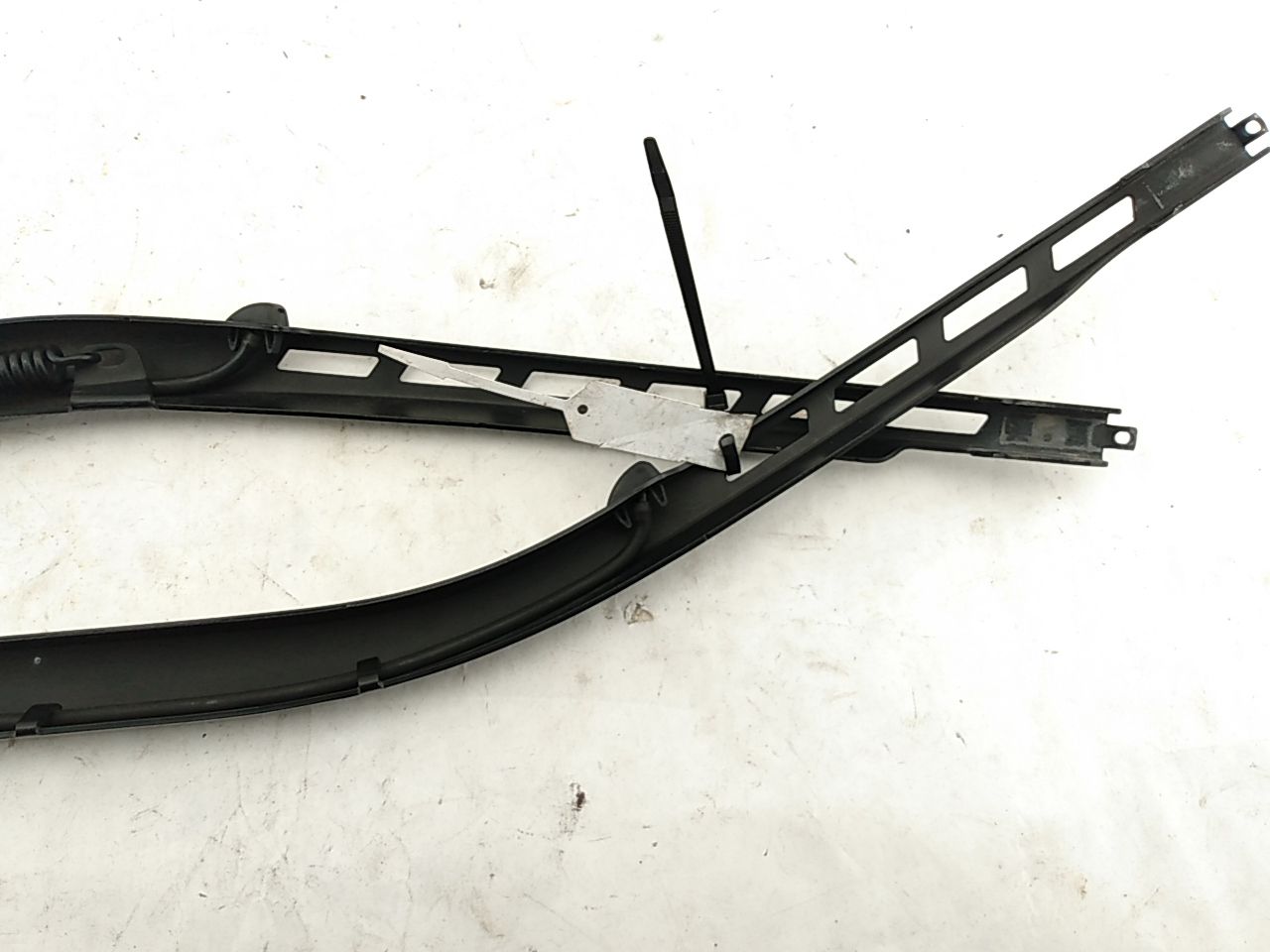 Jaguar XF Front Wiper Arm Set