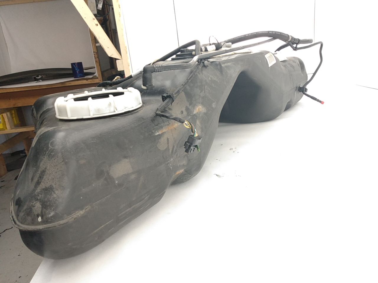 Jaguar XF Fuel Tank