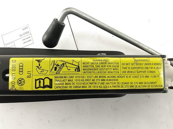 Audi A3 Vehicle Jack