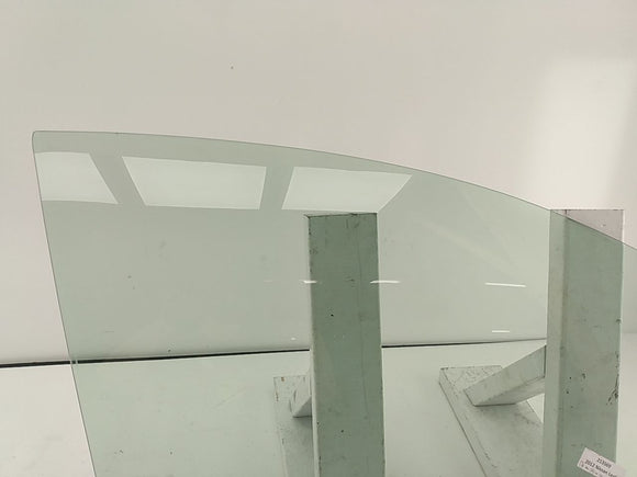 Nissan Leaf Front Right Door Glass