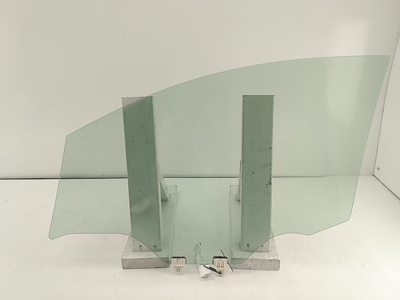 Nissan Leaf Front Right Door Glass