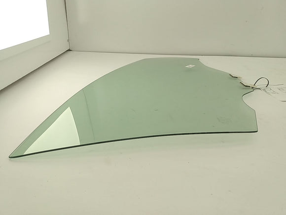 Nissan Leaf Front Right Door Glass