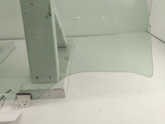 Nissan Leaf Front Right Door Glass