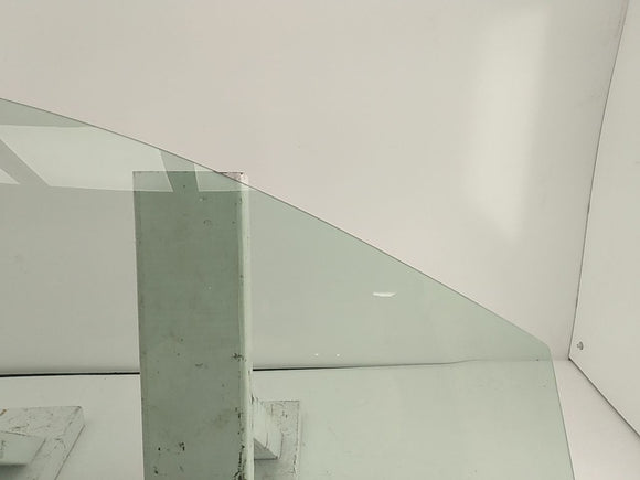 Nissan Leaf Front Right Door Glass