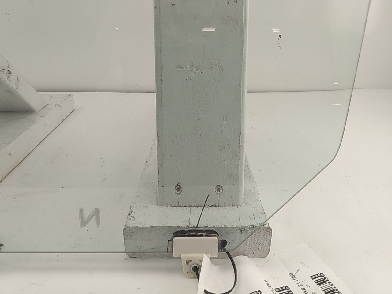 Nissan Leaf Rear Left Door Glass