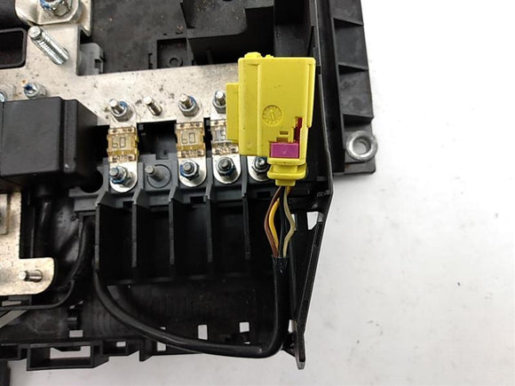 Porsche Cayenne Front Left Engine Fuse Box