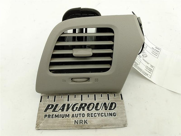 Nissan Leaf Front Right Dash Air Vent