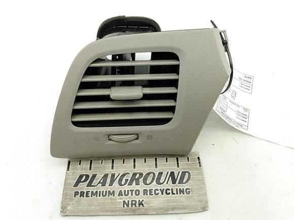 Nissan Leaf Front Right Dash Air Vent