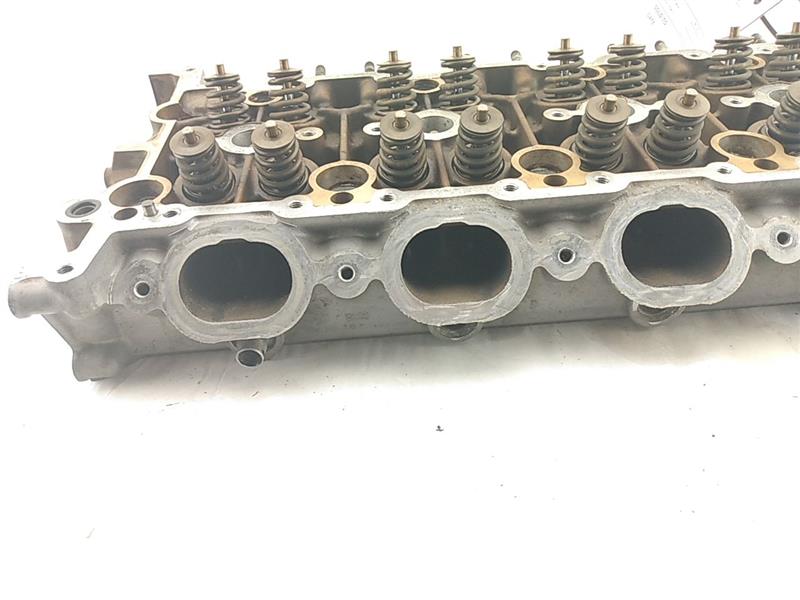 Porsche Cayenne Right Cylinder Head