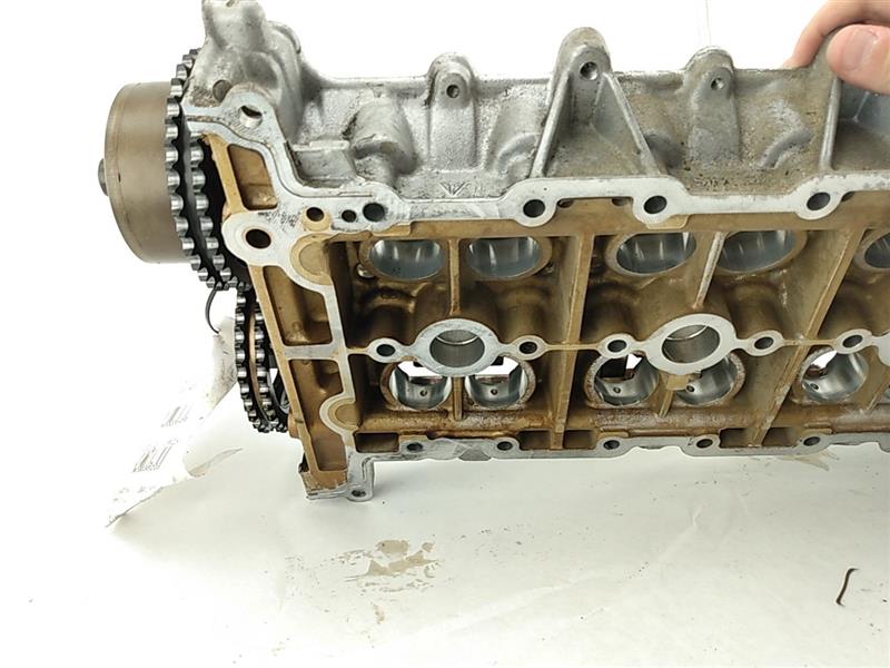 Porsche Cayenne Right Camshaft Carrier