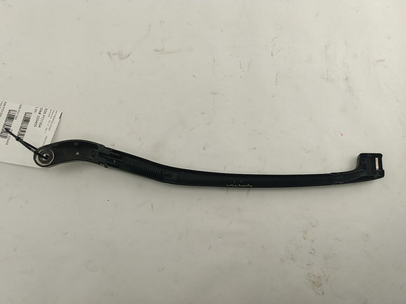 Porsche Cayenne Front Left Wiper Arm