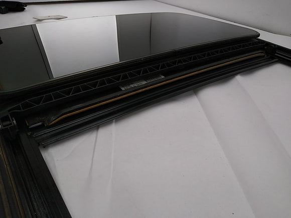Porsche Cayenne Sunroof Assembly