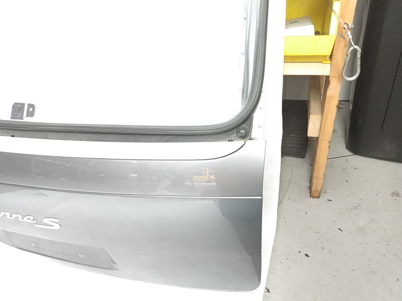 Porsche Cayenne Rear Decklid Shell