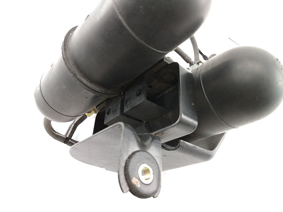 Jaguar XK8 Vacuum Switching Valve & Tank Assembly