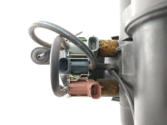 Jaguar XK8 Vacuum Switching Valve & Tank Assembly