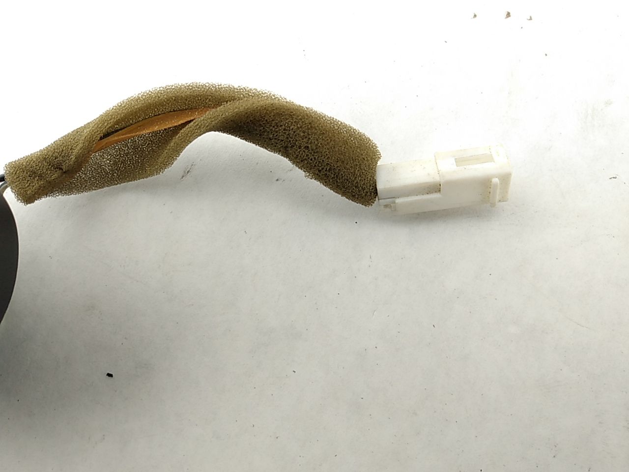 Jaguar XK8 Front Right Dash Speaker