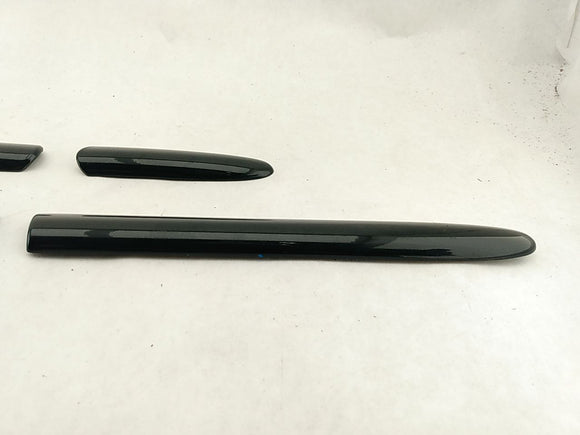 Jaguar XK8 Fender Moulding (Set Of 4)