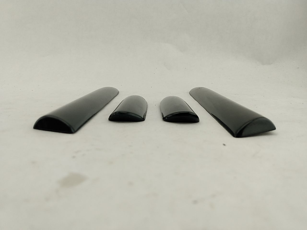 Jaguar XK8 Fender Moulding (Set Of 4)