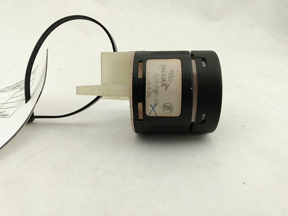 Jaguar XK8 Fuel Door & Trunk Release Switch