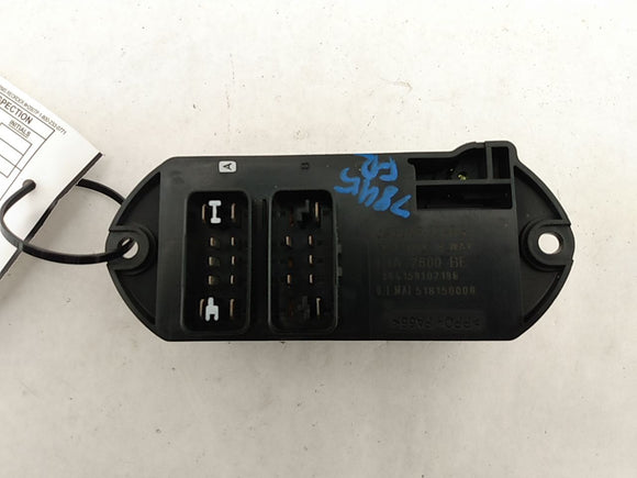 Jaguar XK8 Front Right Fuse Box