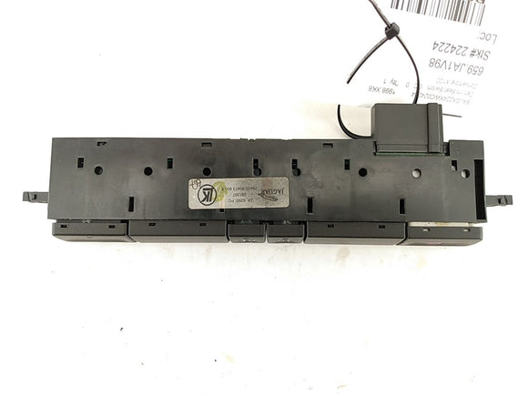 Jaguar XK8 Dash Console Switches