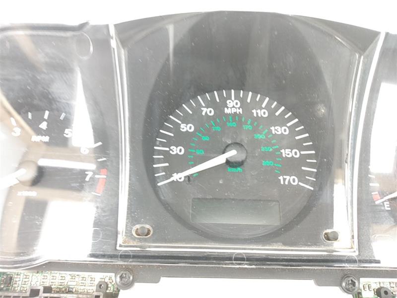 Jaguar XK8 Instrument Cluster