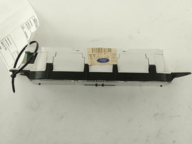 Jaguar XK8 Gauge Cluster - 0