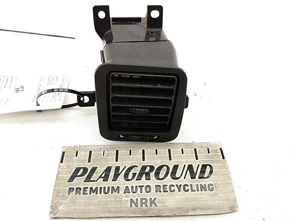 Mitsubishi 3000GT Front Right Dash Air Vent