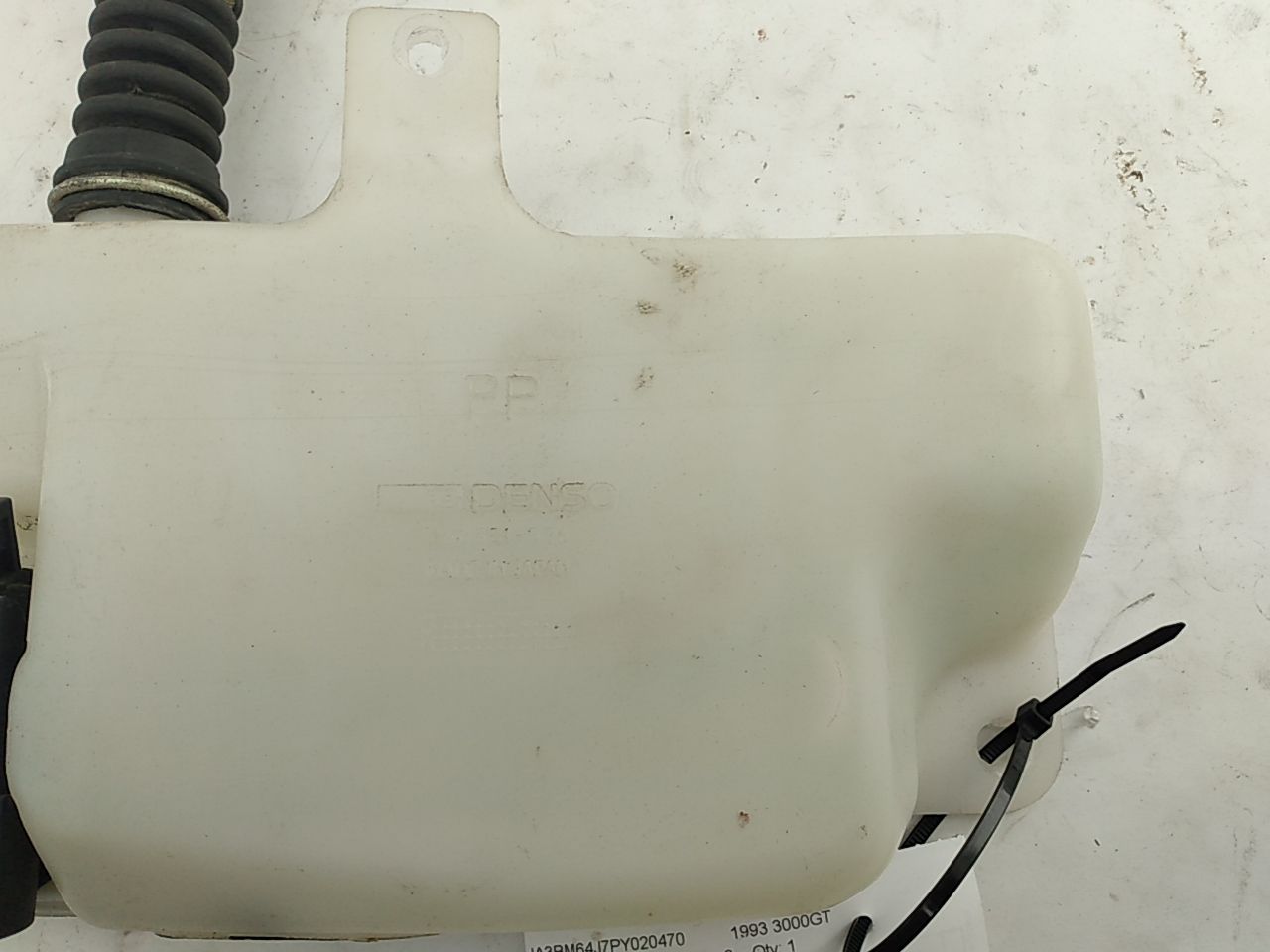 Mitsubishi 3000GT Rear Washer Fluid Reservoir & Motor