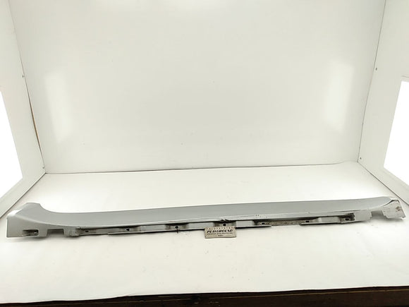 Jaguar XF Right Side Skirt