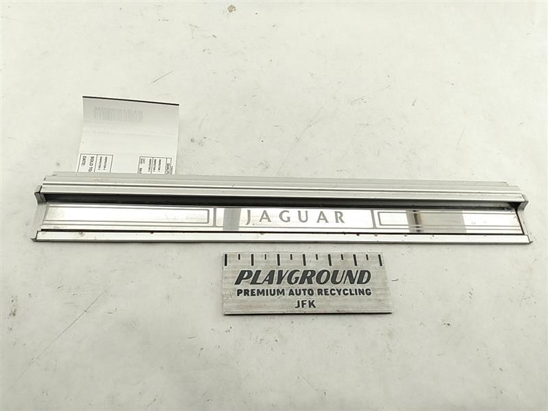 Jaguar XJ6 Rear Right Scuff Plate