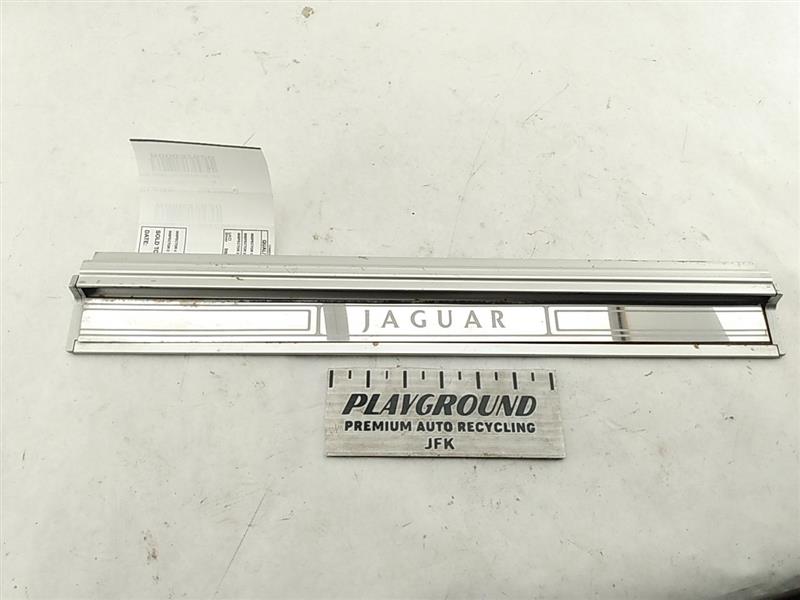 Jaguar XJ6 Rear Left Scuff Plate