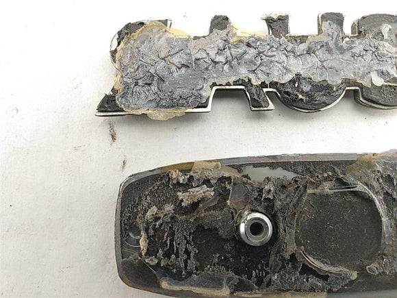 Jaguar XJ6 Front Left Fender Jaguar Badges