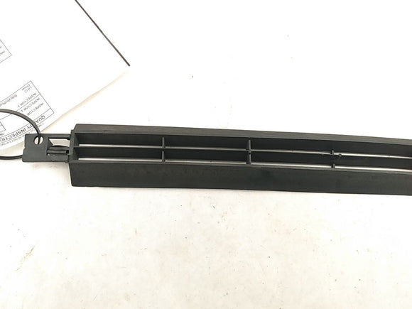 Jaguar XJ6 Front Left Dash Defrost Vent Trim