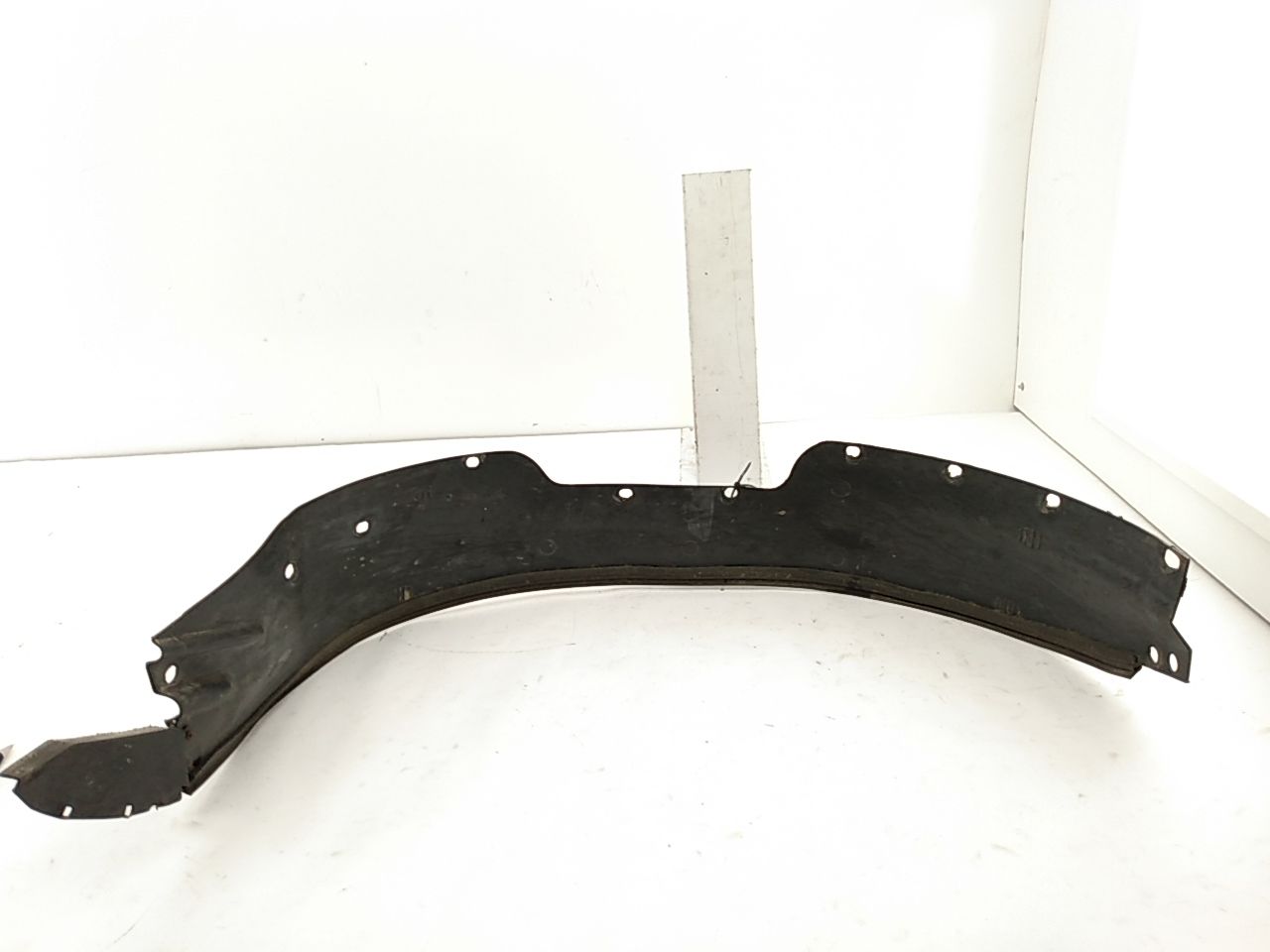 Jaguar XJ6 Front Left Fender Liner