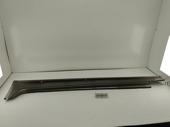 Cadillac CTS Left Station Wagon Rocker Panel Moulding