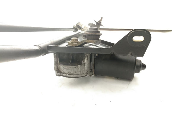Jaguar XK8 Windshield Wiper Motor