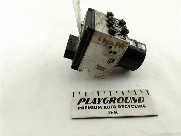 Cadillac CTS ABS Module & Pump Assembly