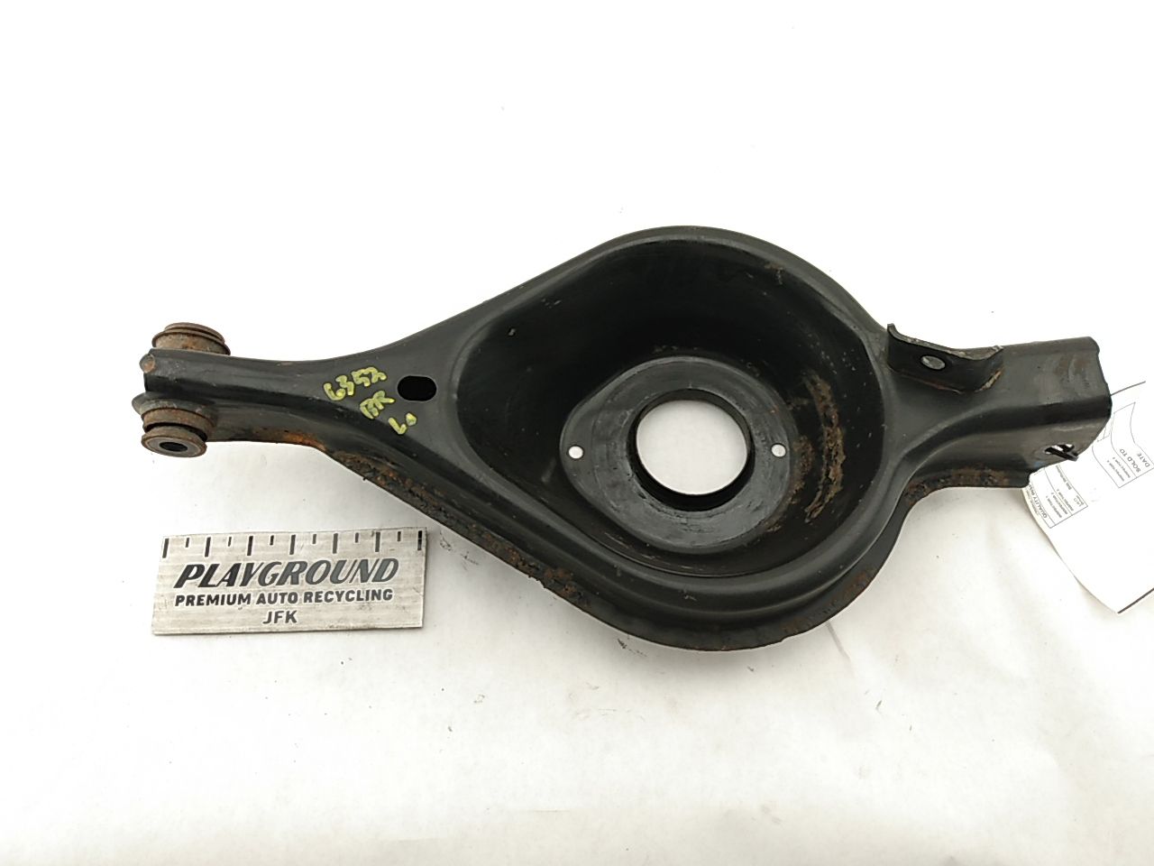 Cadillac CTS Rear Right Lower Control Arm