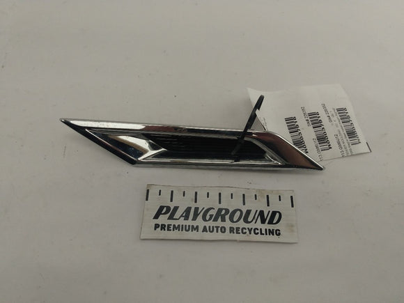 Cadillac CTS Front Right Chrome Fender Moulding