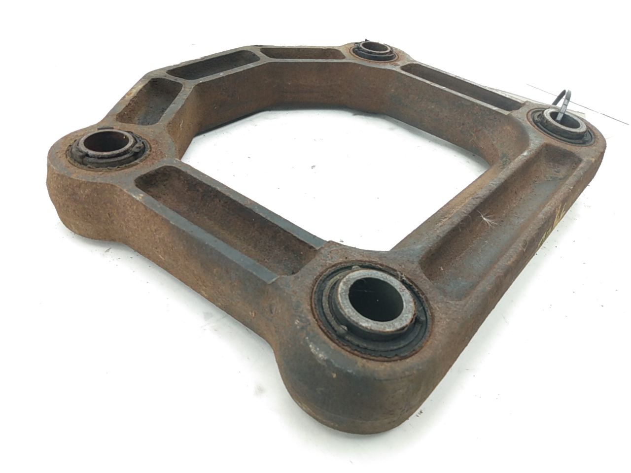 Jaguar XJ6 Engine Mounting Bracket