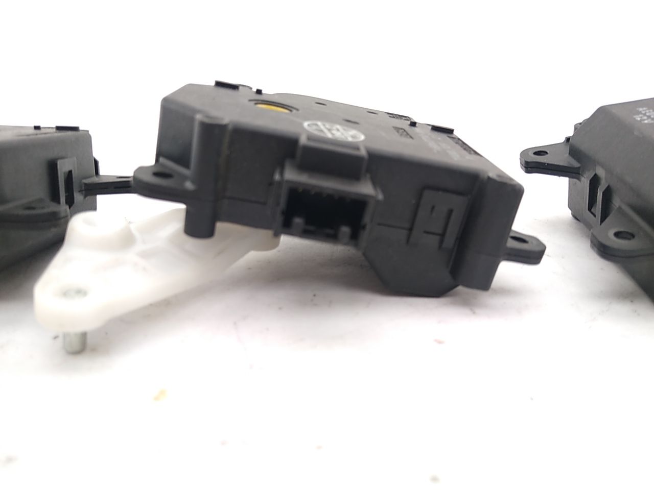 Cadillac CTS HVAC Blend Door Actuator Set (Set Of 3)