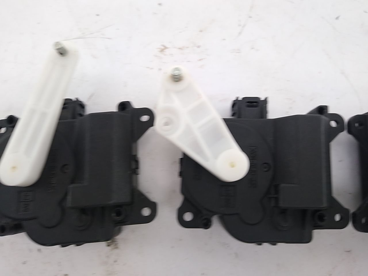 Cadillac CTS HVAC Blend Door Actuator Set (Set Of 3)