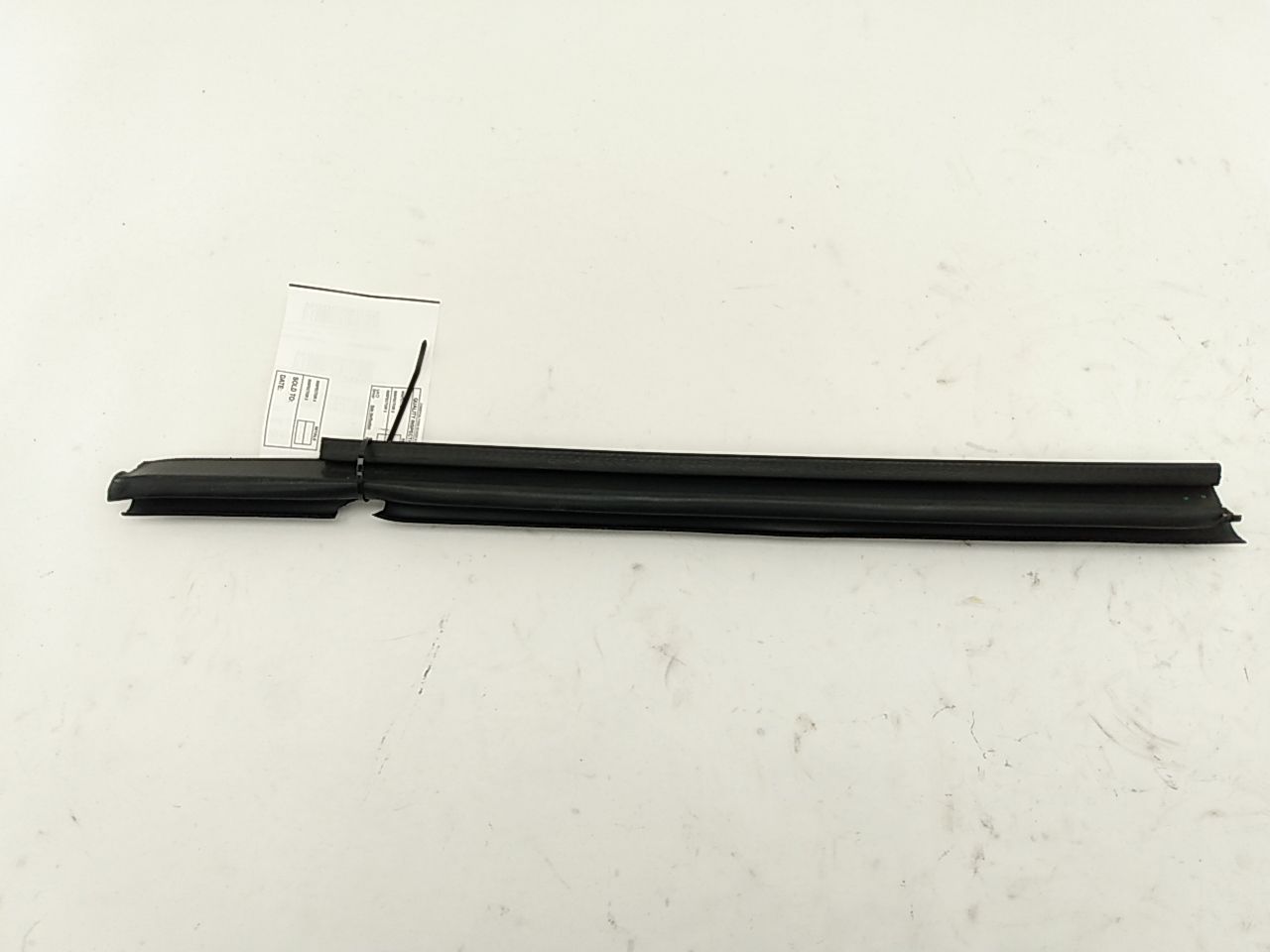 Cadillac CTS Rear Right Inner Window Sweep