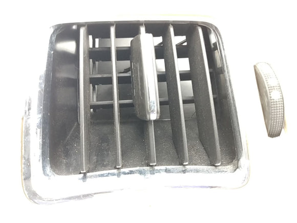 Cadillac CTS Front Left Outer Air Vent Assembly