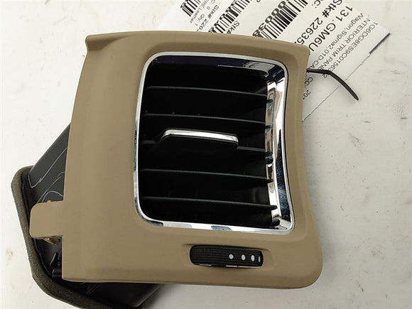 Cadillac CTS Front Right Outer Air Vent Assembly