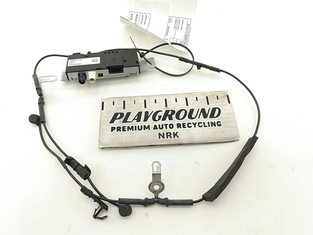 Cadillac CTS Radio Antenna Module