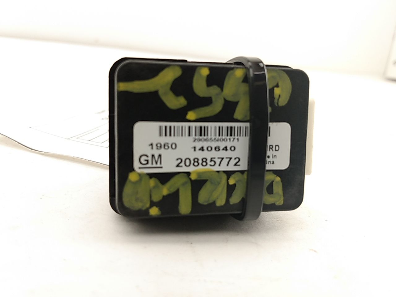 Cadillac CTS AM Radio Signal Filter